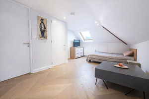 Photo 18- click for photo gallery